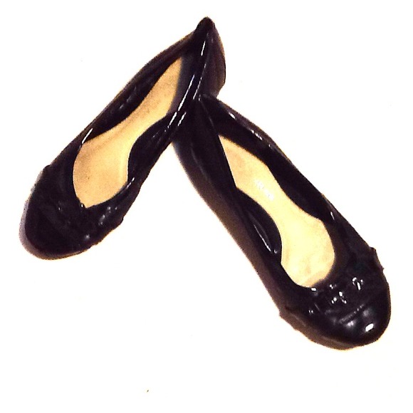 Antonio Melani Black Flats