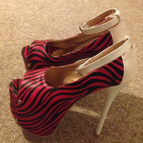 I have never worn them & I don't believe I will