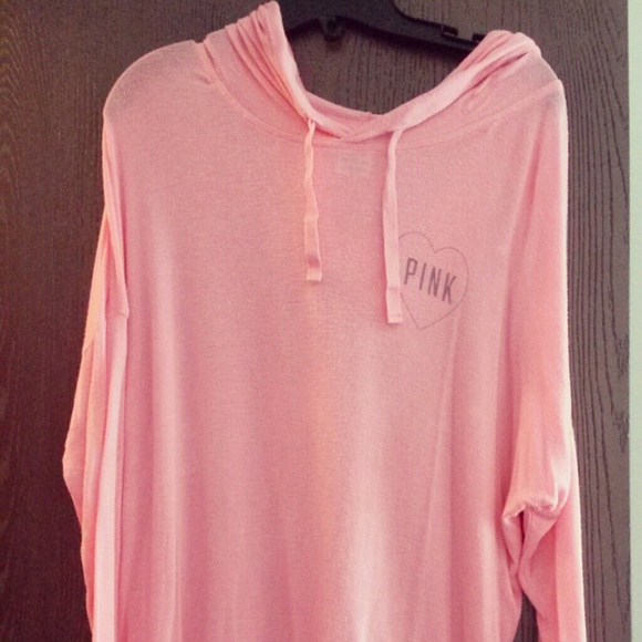Looking for a new VS hoodie. (: