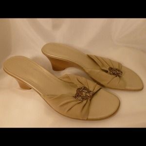 Liz Claiborne Sandals