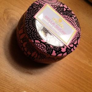 Victoria secret candle