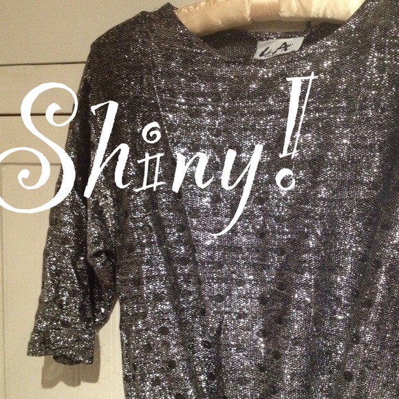 Shiny/Sheer Vintage Tunic - Picture 1 of 4