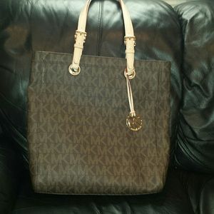 Michael Kors laptop tote