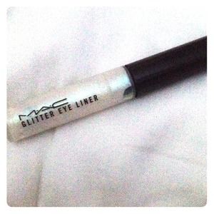 Mac Glitter Eye Liner