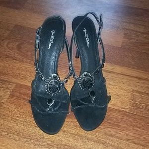 Black jeweled 4inch heels