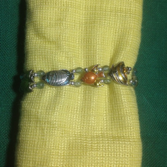 Fish bracelet