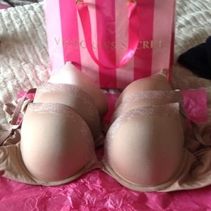 3 victoria secret bras bundle