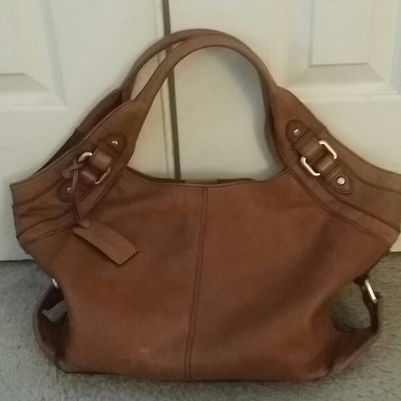 Authentic fossil all leather purse.