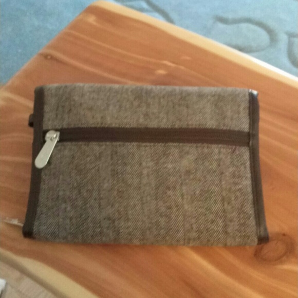 Thirty one Every-wear wallet