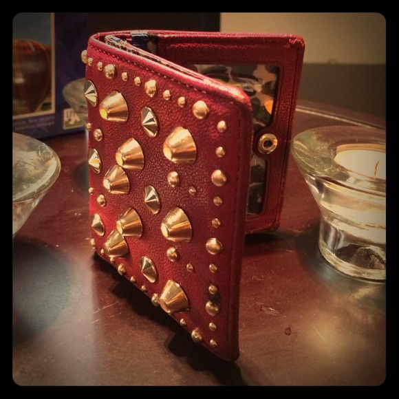 Studded Leather Juicy Couture Wallet😍