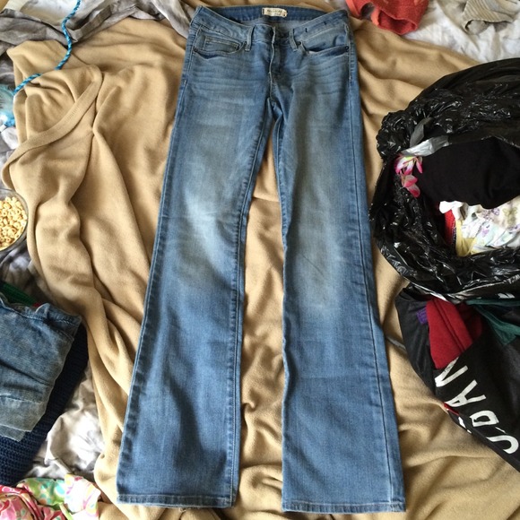 Bullhead black bootcut jeans