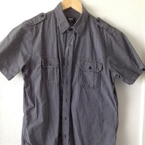 **Almost New** Mens Medium Short Sleeved Shirt