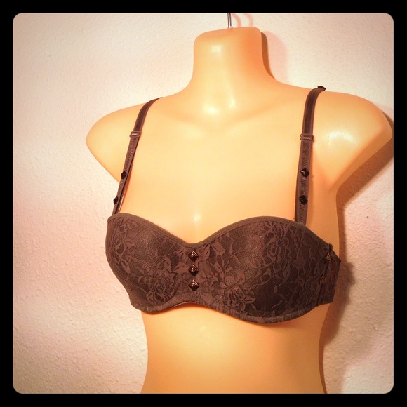 SOLD IAMI Fashion House Belly Dance Bra Top