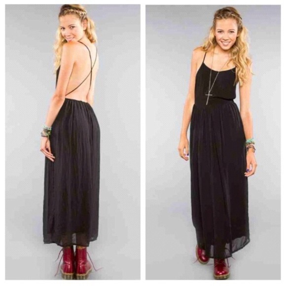Brandy Melville Maribeth Dress