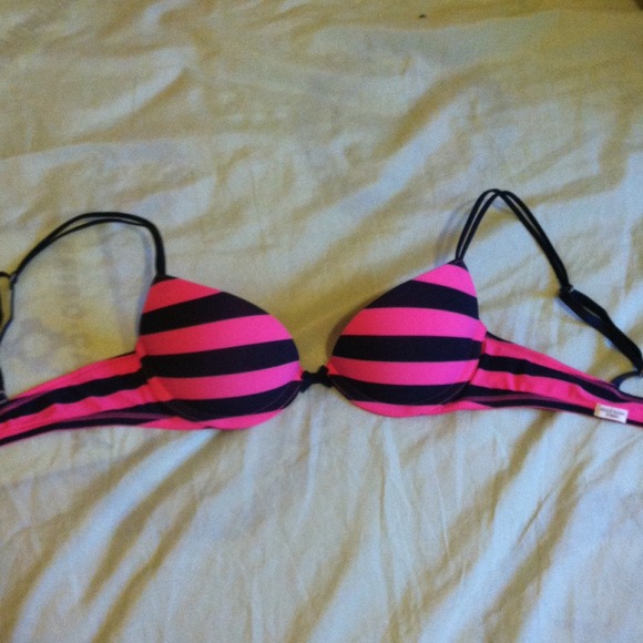 Striped push up bra