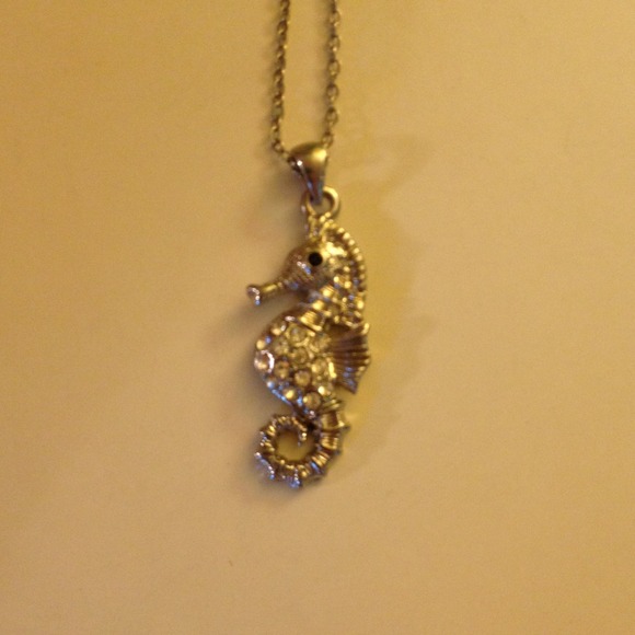 Silver seahorse necklace