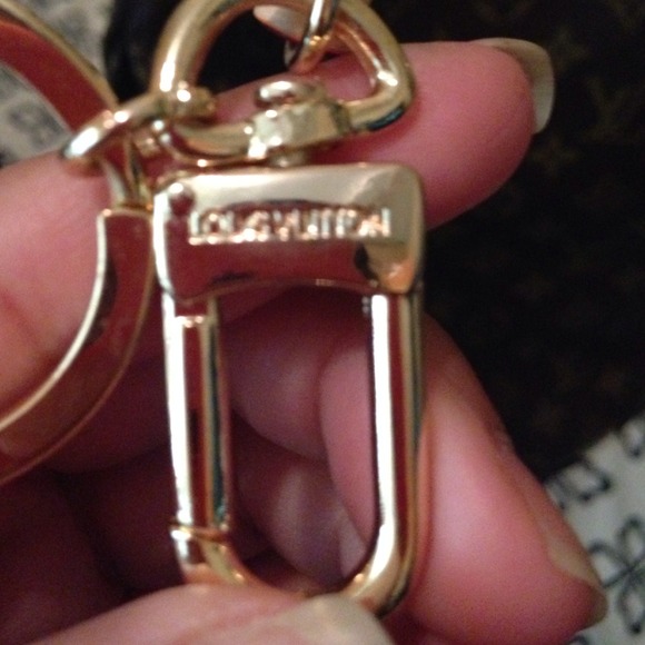 Purse - Picture 2 of 4