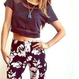 Crop shell top M