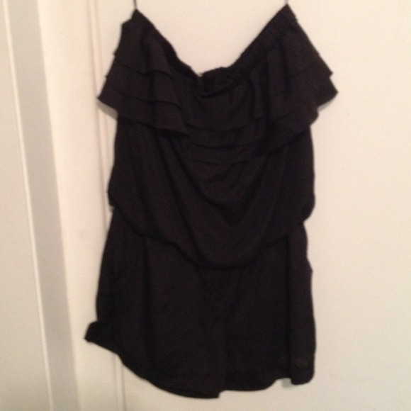 Forever 21 black silky romper - Picture 1 of 1