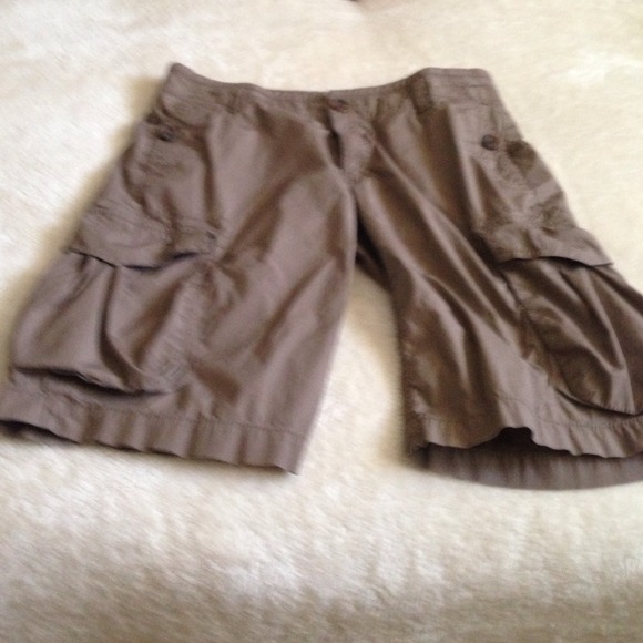 Cargo short