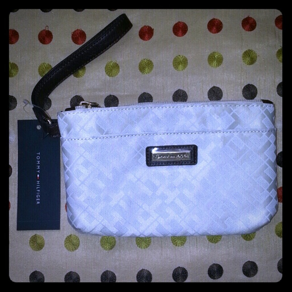 Wristlet