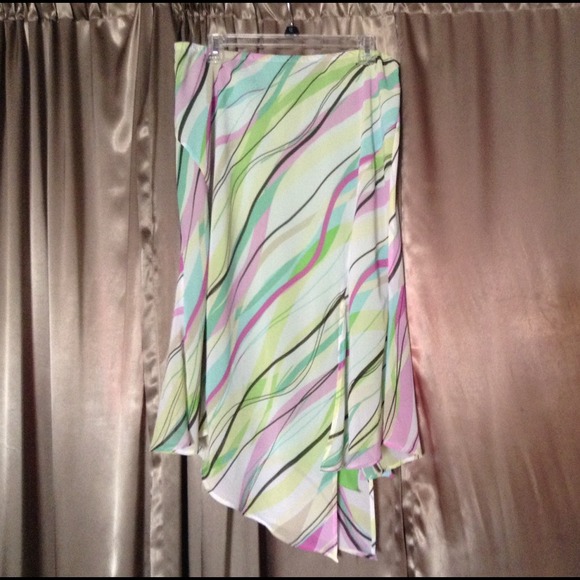 Lane Bryant handkerchief skirt size 14/16
