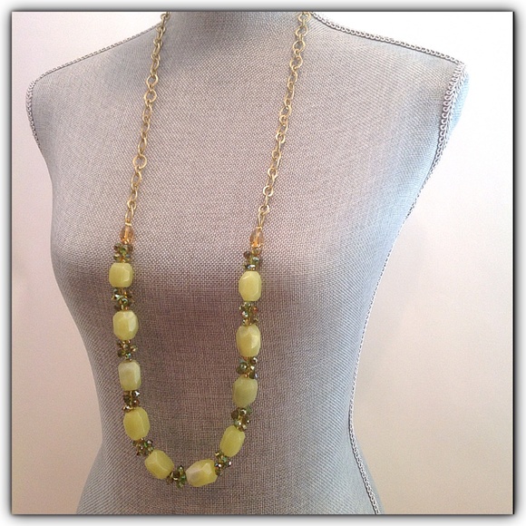 Crystals Gold Chain Necklace - Picture 1 of 3