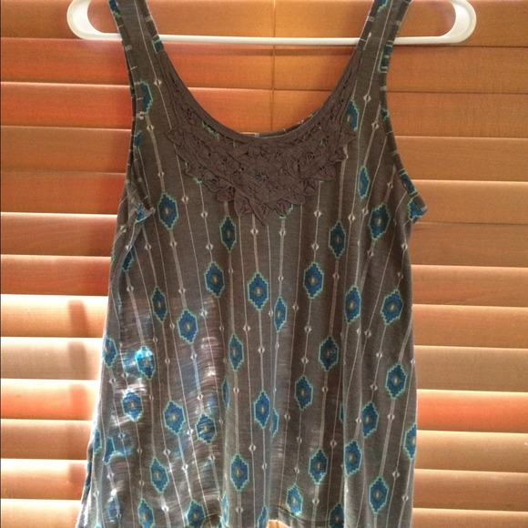 Grey tribal tank