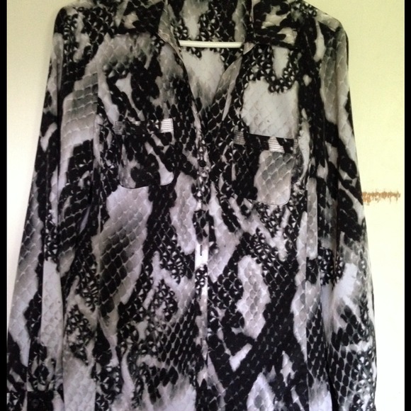 Long sleeved shirt