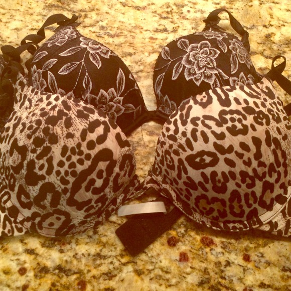Bra lingerie bundle leopard & silver floral