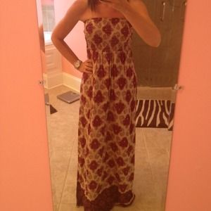 Strapless paisley print maxi dress.