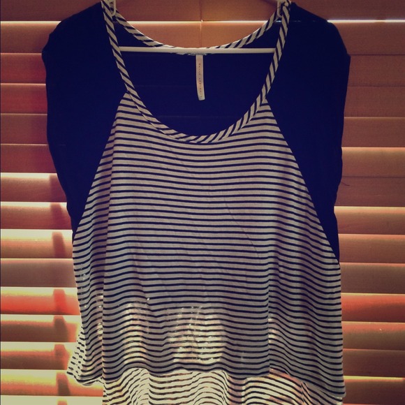 Hi-low black&white striped top - Picture 1 of 5