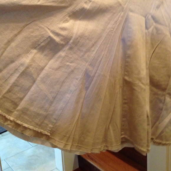 Cabi Linen Skirt - Picture 2 of 4