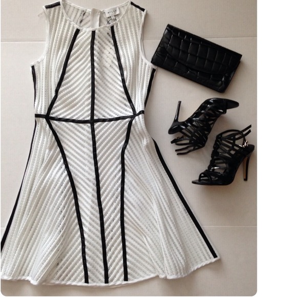 Guess Shoes - 🎉Guess Caged Stilleto