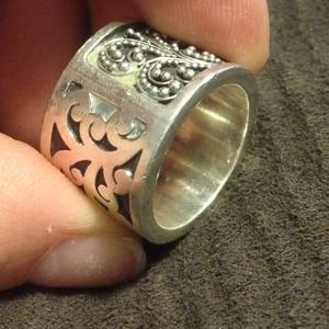 Lois Hill cigar band ring size 7 . -  925 s/s
