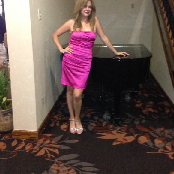 Hot pink dress true size 8