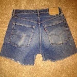 high waisted Levi's