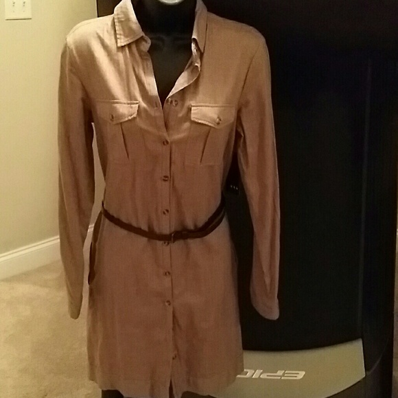 FLASH SALE  DRESS - Picture 2 of 4
