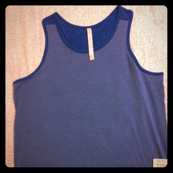 Lululemon post practice men's tank***SOLD**** - Picture 1 of 4