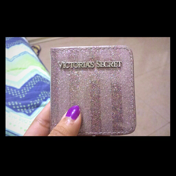 Victoria Secret Pocket Mirror NWT #5