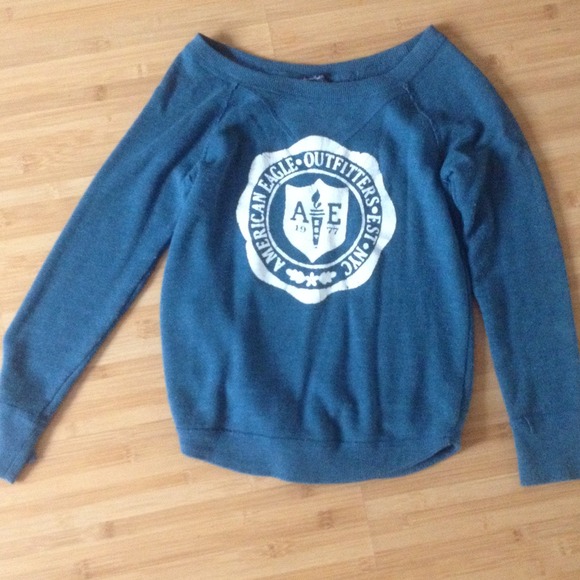 American Eagle Outfitters sweater♡