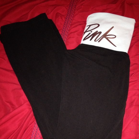 ❌Sold❌Victoria's Secret pink yoga pants! - Picture 3 of 3