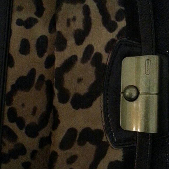 Coach Big Satchel - Picture 2 of 4