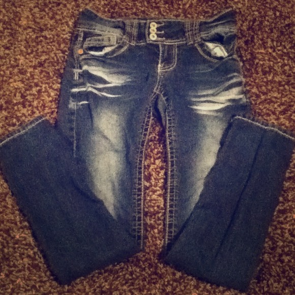 Stretchy skinny jeans