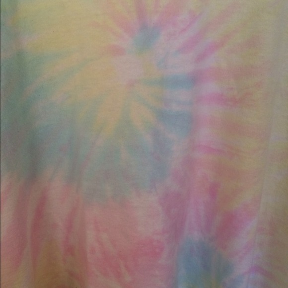 *SOLD* Pastel Tie Dye Tank - Picture 2 of 2
