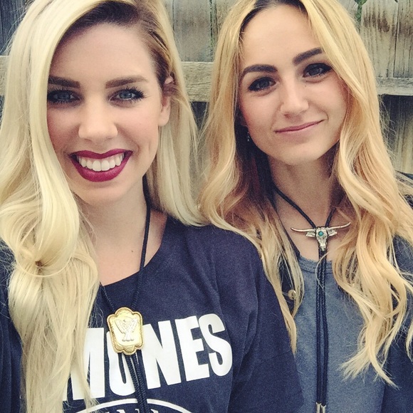 Meet the posher, Savannah!๐โจ - Picture 3 of 4