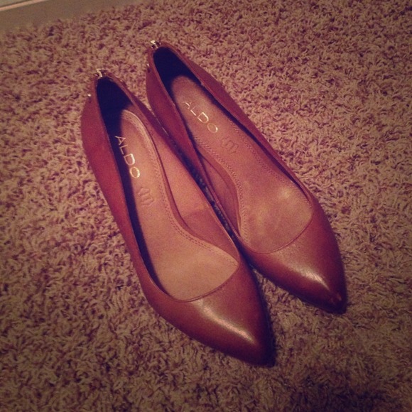 Aldo shoes, size 8