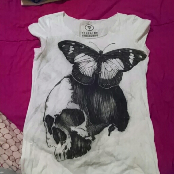 Graffic tee