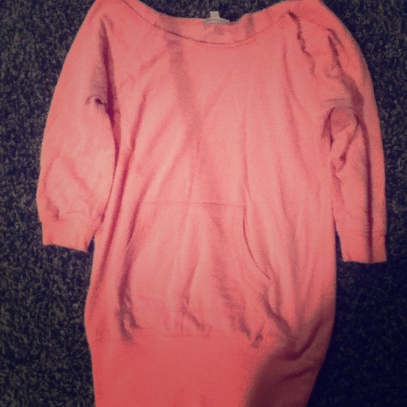Long pink top