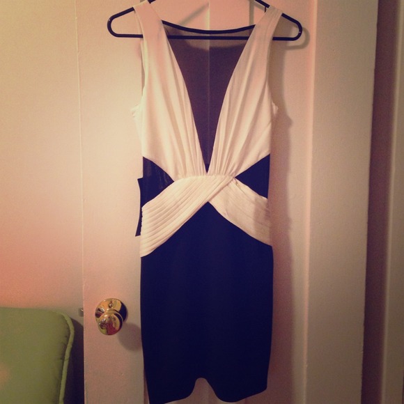 🌟last chance🌟Sexy Bebe dress